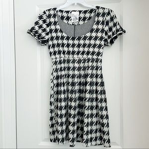 Zara vintage houndstooth dress